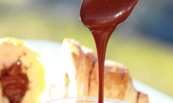 Eine optimierte Fettzusammensetzung gelingt für Schokoladenfüllungen mit Oleogelen auf Basis von Pflanzenölen (Bild: Fraunhofer IVV).