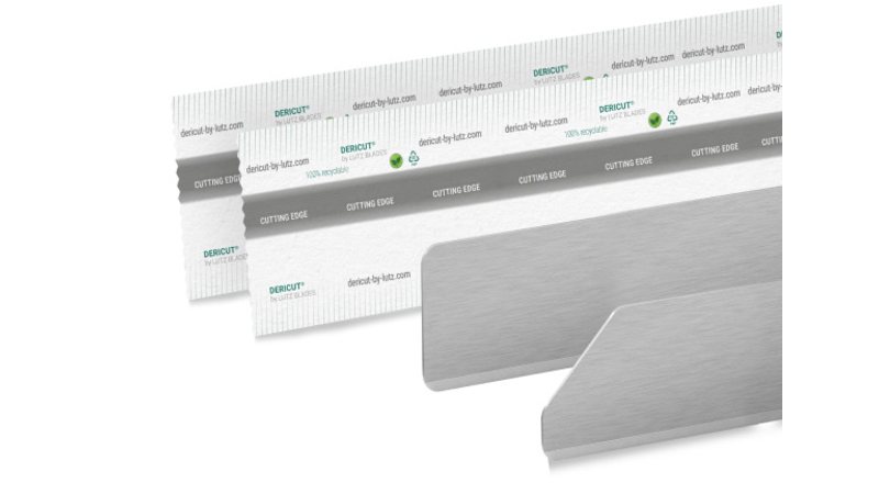 Die neuen Entschwartungsklingen werden in Einzelverpackungen aus Papier geliefert (Bild: Lutz).