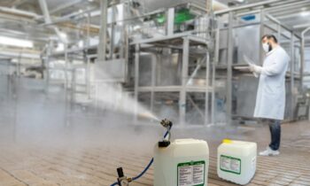 Mit dem induktiven Luftverteiler lässt sich die Desinfektion automatisieren (Bild: Stadler).