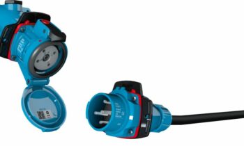 Die Steckerserie wurde für den Einsatz in feuchten und hygienisch sensiblen Bereichen entwickelt (Bild: Marechal).