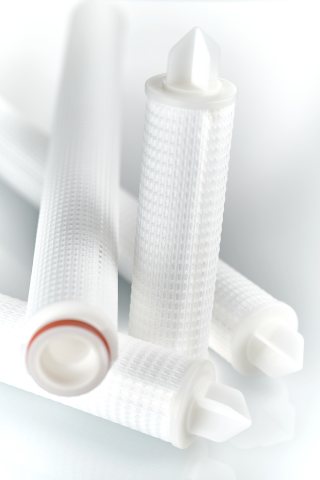 Die Tiefenfilterkerzen sind CIP-/SIP-kompatibel und rückspülbar (Bild: Eaton).