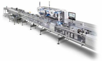 Die Schlauchbeutelmaschine bietet eine hohe Leistung und verarbeitet auch Papierfolien (Bild: Sacmi).