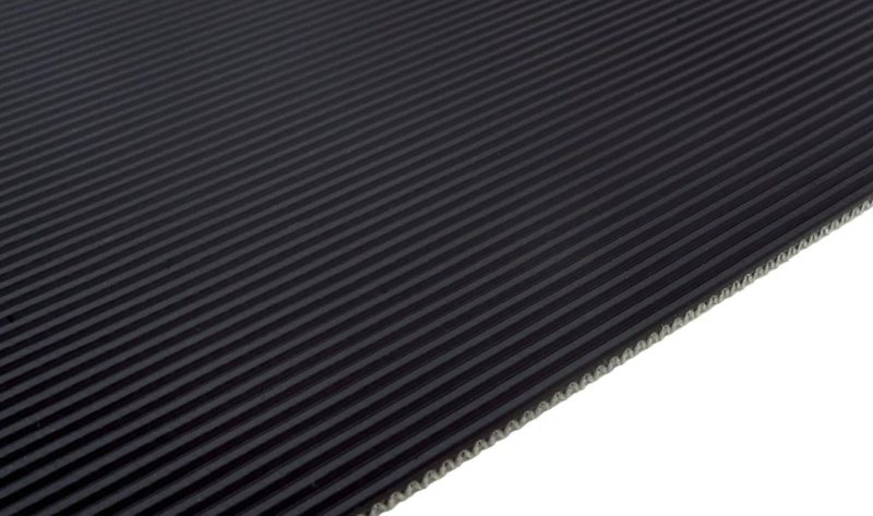 In vielen Verpackungslinien kommen semi-elastische Gewebebänder mit speziellem Gewebeaufbau zum Einsatz (Bild: Habasit).