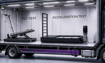 Das mobile Testsystem richtet sich an Produktionsunternehmen, Handelsbetriebe sowie Logistikdienstleister, die ihre Ladungssicherung direkt vor Ort analysieren und optimieren möchten (Bild: Polifilm).