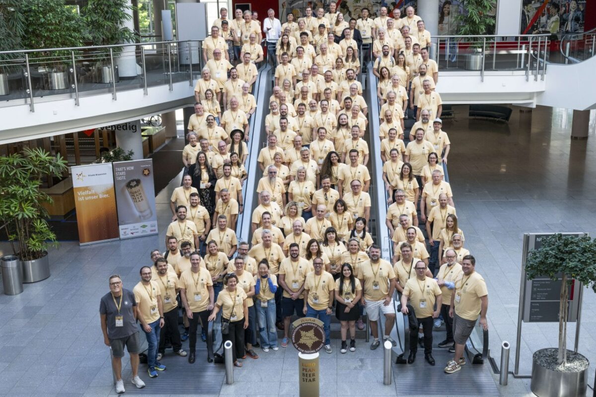 Die Expertenjury des European Beer Star darf in diesem Jahr 2274 Biere aus insgesamt 48 Ländern verkosten und bewerten (Bild: Private Brauereien/Volker Martin).